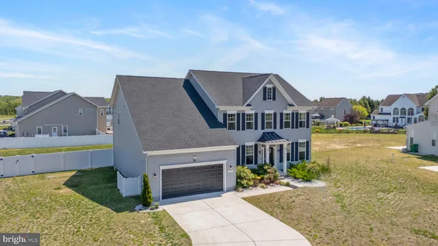 $585,000 | 252 Hampton Hills Drive, Camden Wyoming, DE 19934