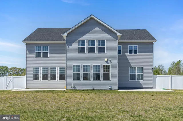 $585,000 | 252 Hampton Hills Drive, Camden Wyoming, DE 19934