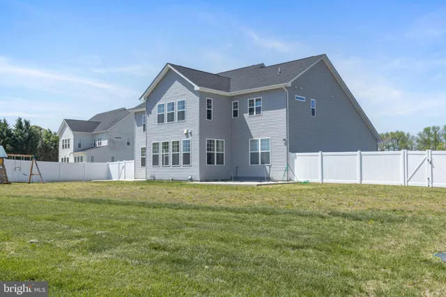 $585,000 | 252 Hampton Hills Drive, Camden Wyoming, DE 19934
