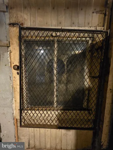 $265,000 | 318 South Washington Street, Berkeley Springs, WV 25411