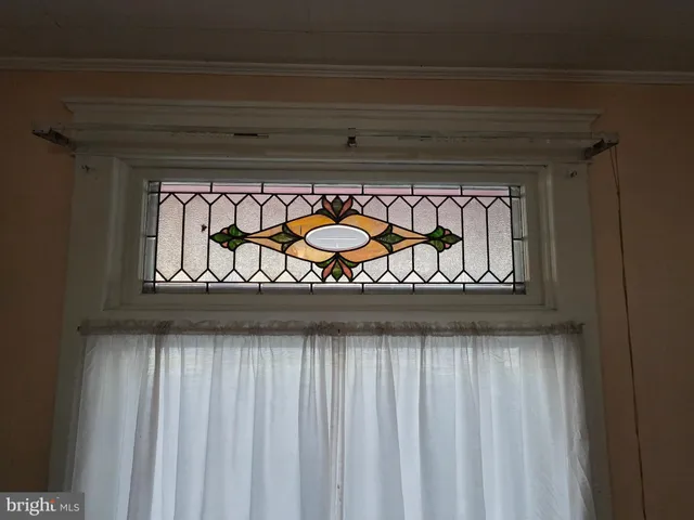 $265,000 | 318 South Washington Street, Berkeley Springs, WV 25411