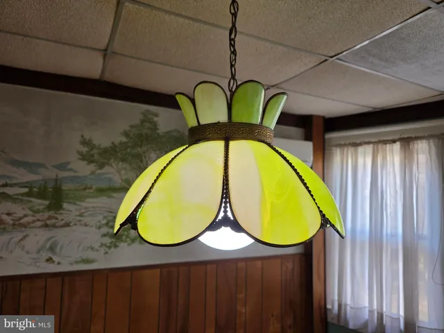 $265,000 | 318 South Washington Street, Berkeley Springs, WV 25411