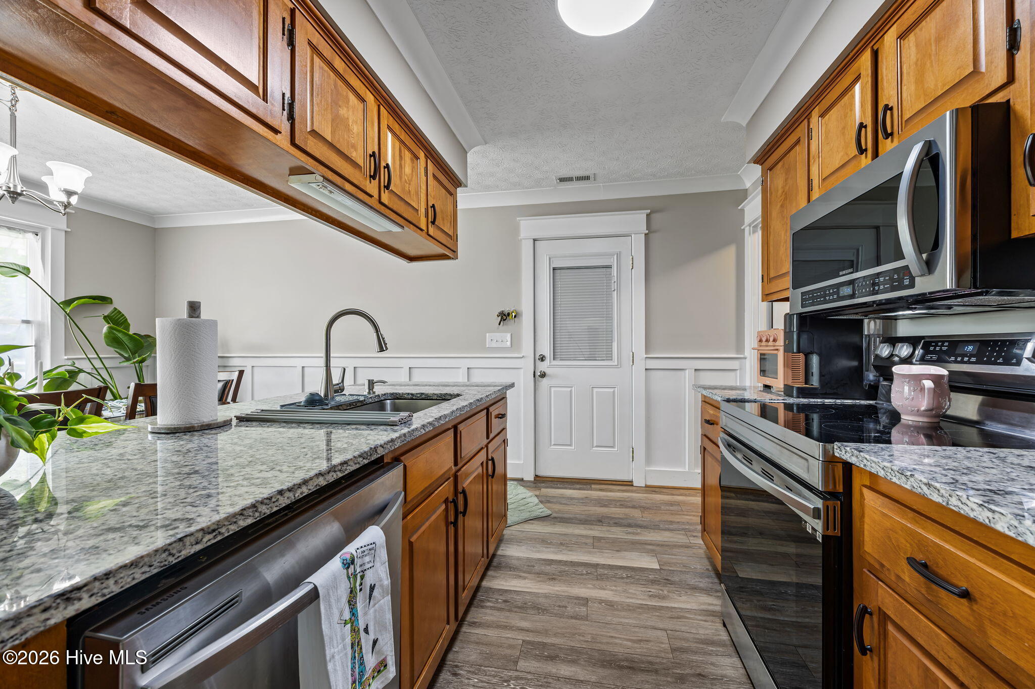 1904 Paulette Road Morehead City, NC 28557 - Photo 13 of 40 Kitchen