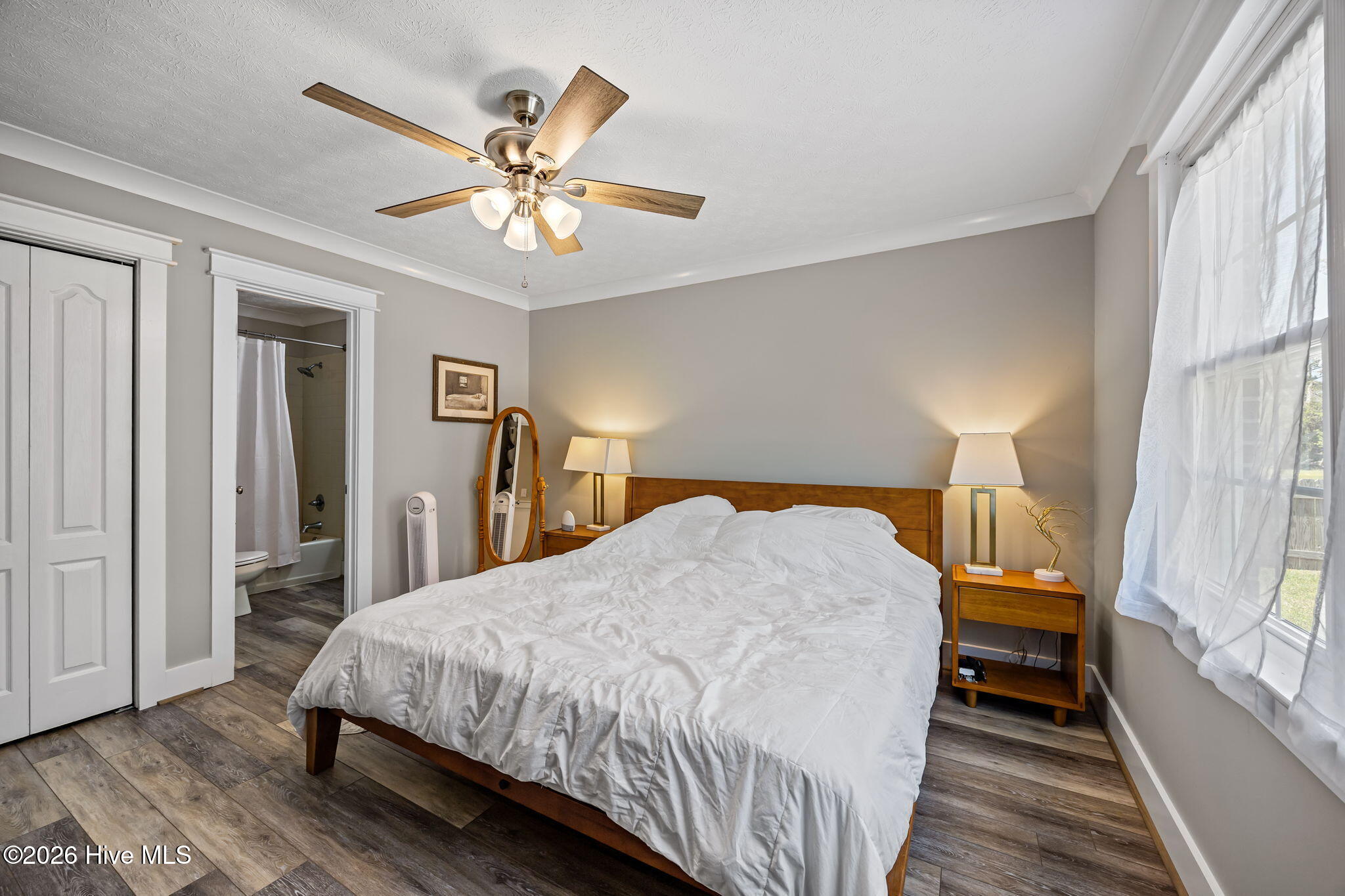 1904 Paulette Road Morehead City, NC 28557 - Photo 17 of 40 Master Bedroom
