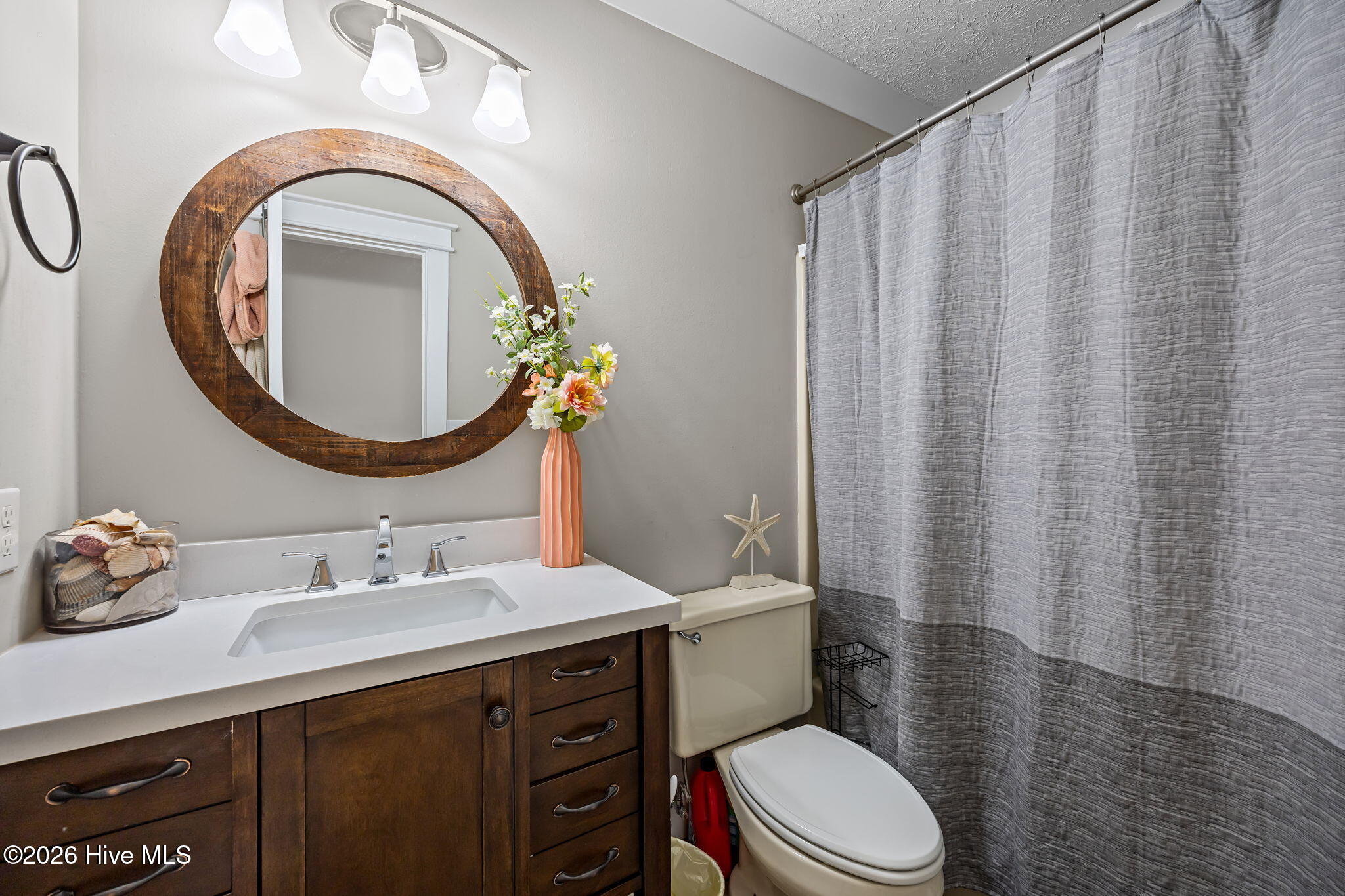1904 Paulette Road Morehead City, NC 28557 - Photo 25 of 40 Guest Bath