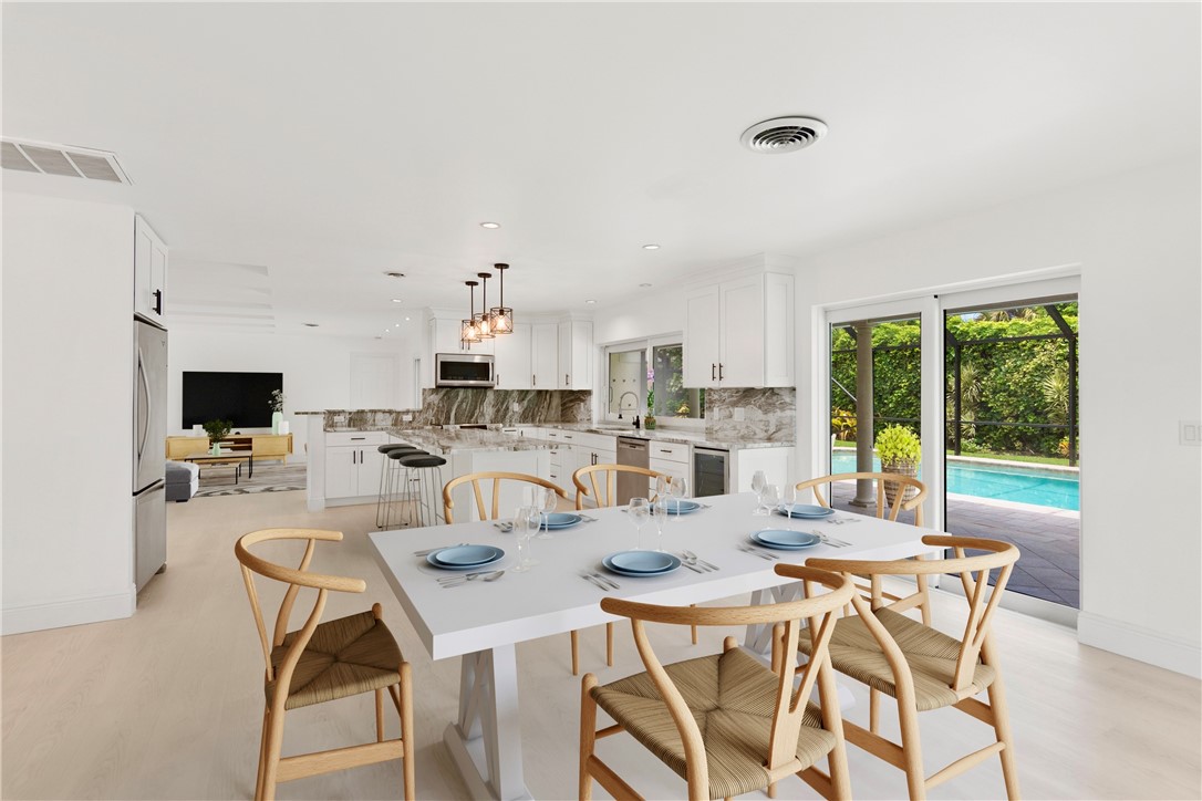 1060 Clipper Road Vero Beach, FL 32963 - Photo 4 of 35 Gallery Image 4
