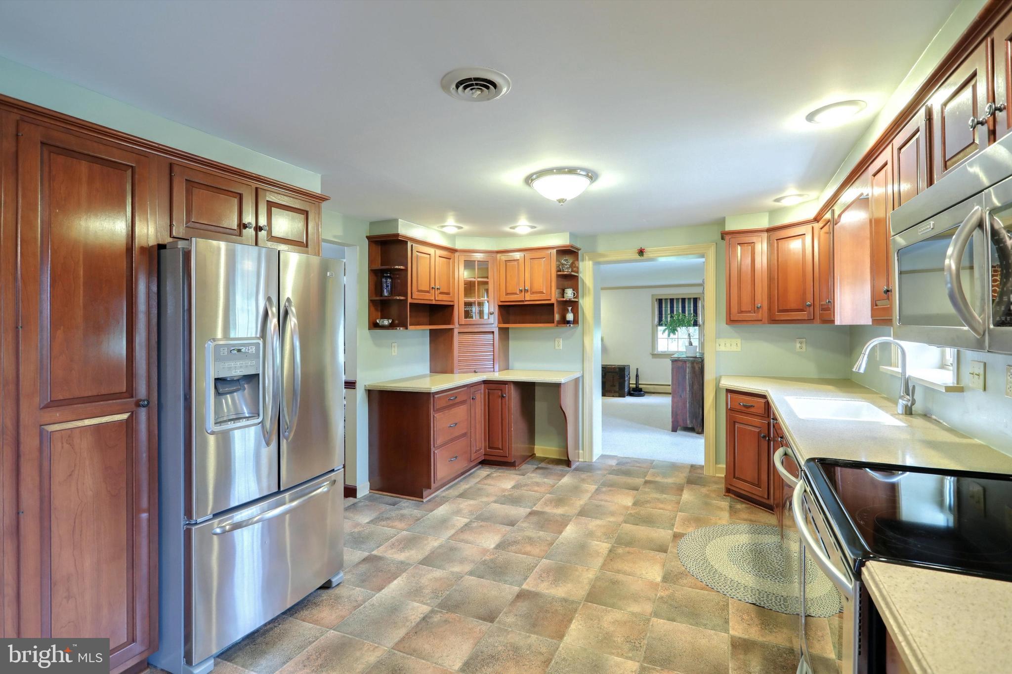 1263 Hoff Road Hanover, PA 17331 - Photo 14 of 67