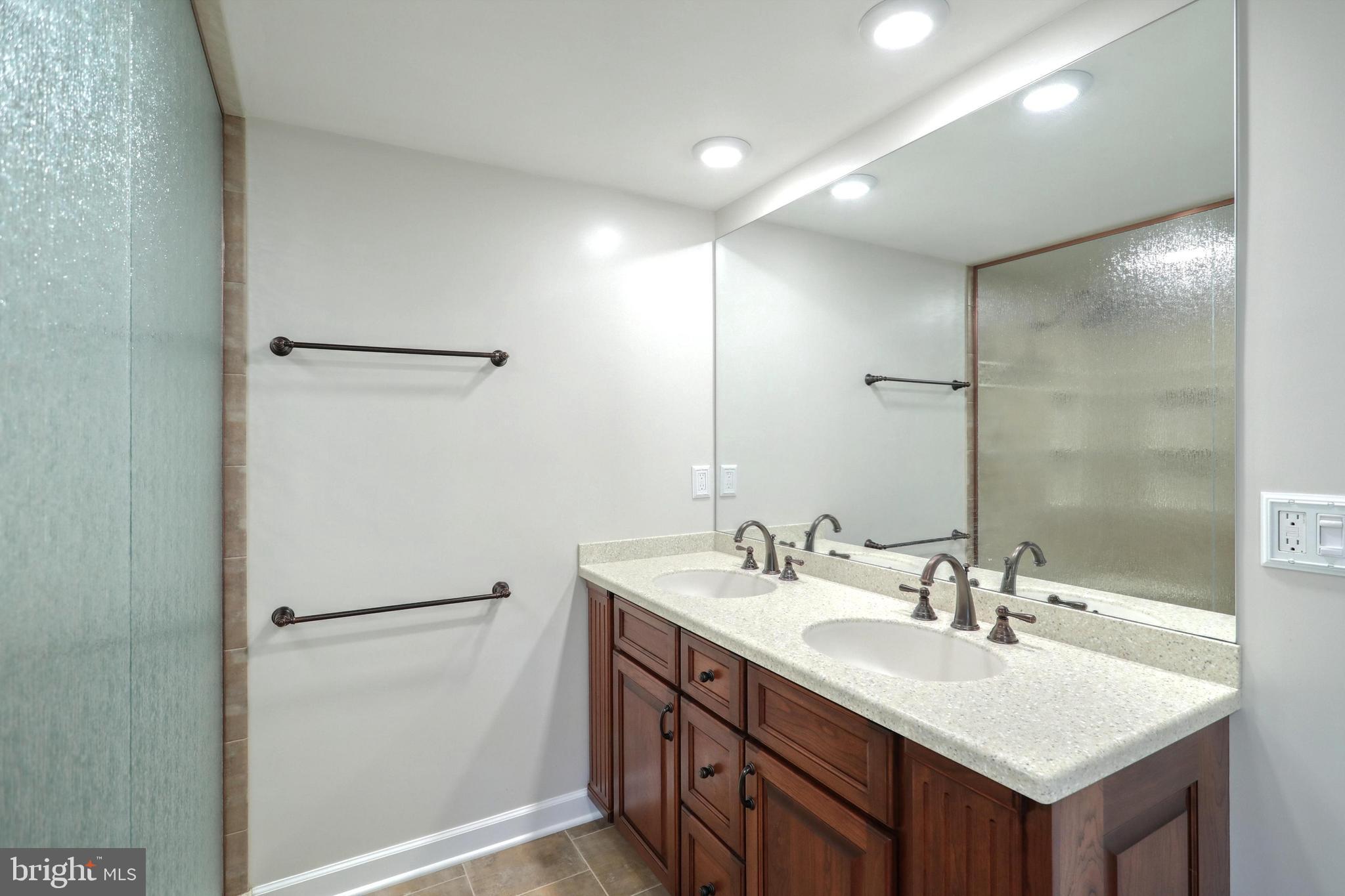 1263 Hoff Road Hanover, PA 17331 - Photo 25 of 67