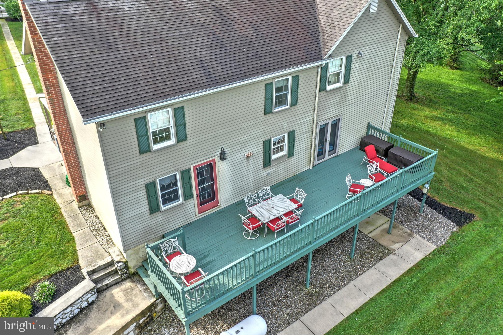 1263 Hoff Road Hanover, PA 17331 - Photo 4 of 67