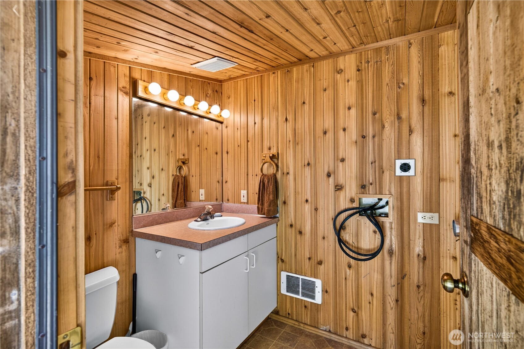 6291 Seaway Hollow Road Anacortes, WA 98221 - Photo 17 of 23