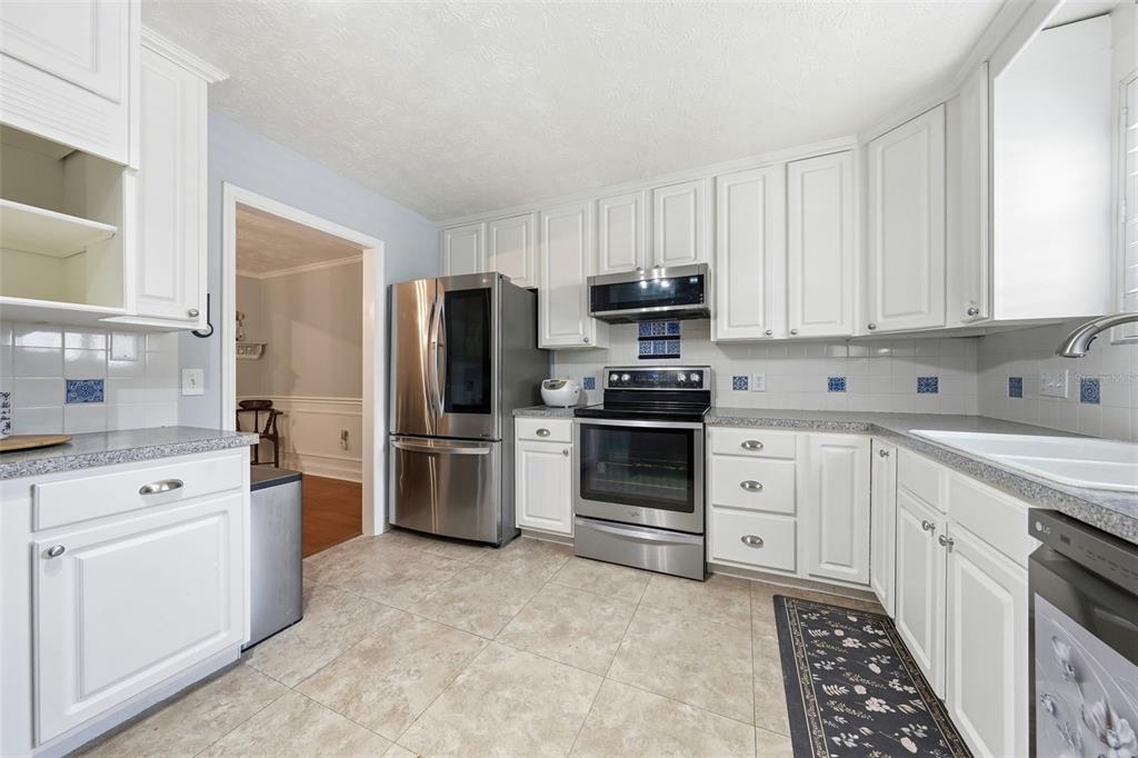 4214 Lake Underhill Road, Unit 6A2 Orlando, FL 32803 - Photo 7 of 15
