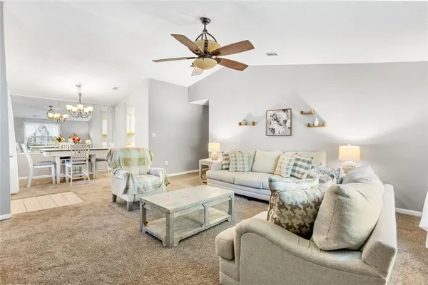 $135,000 | 2092 South Sherwood Drive, Unit Q88, Valdosta, GA 31602