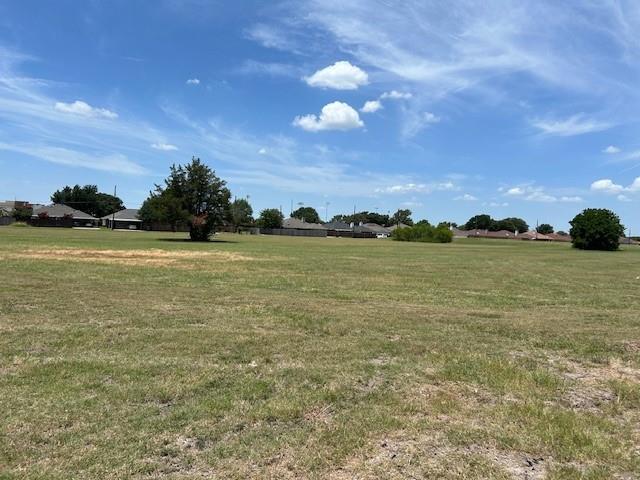 3401 Roan Road Garland, TX 75043 - Photo 11 of 19 a view of an ocean and beach