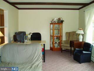 41 Idlewild Road Levittown, PA 19057 - Photo 4 of 6 Gallery Image 4