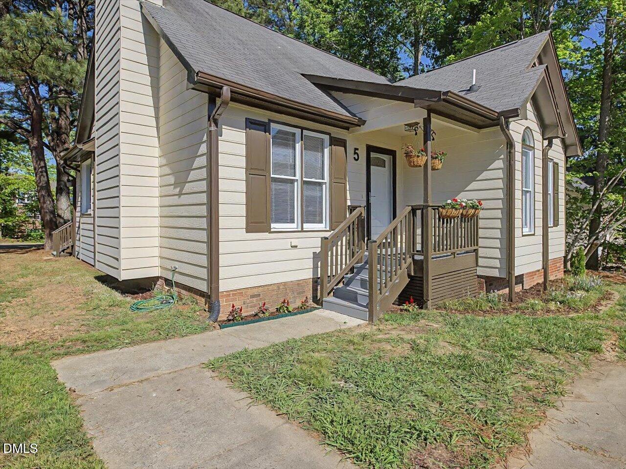 5 Jenee Lane Durham, NC 27703 - Photo 4 of 60 04-Front Walkway