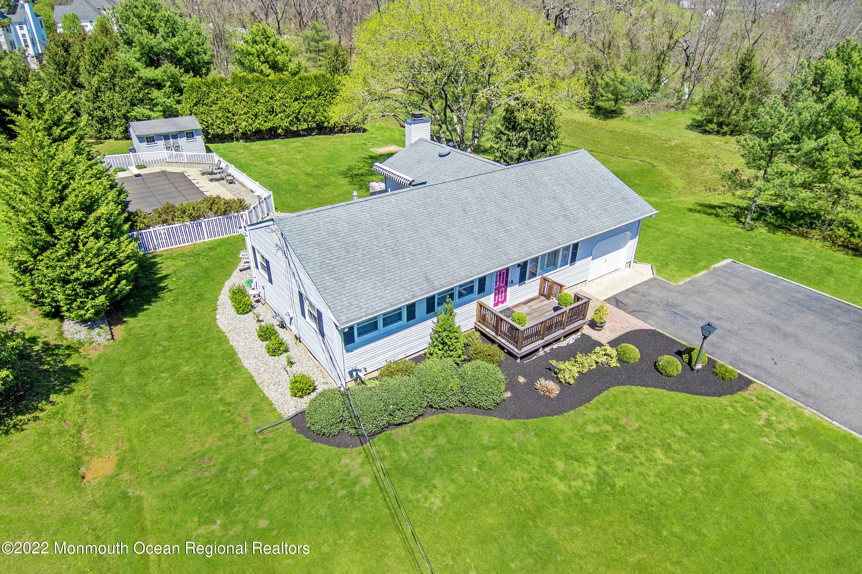 192 Burlington Path Road Cream Ridge, NJ 08514 - Photo 4 of 30 BB4