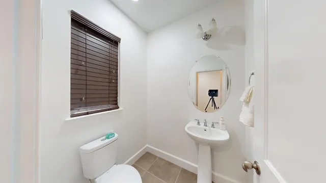 $685,000 | 9824 Porto Bay Drive, Elk Grove, CA 95757