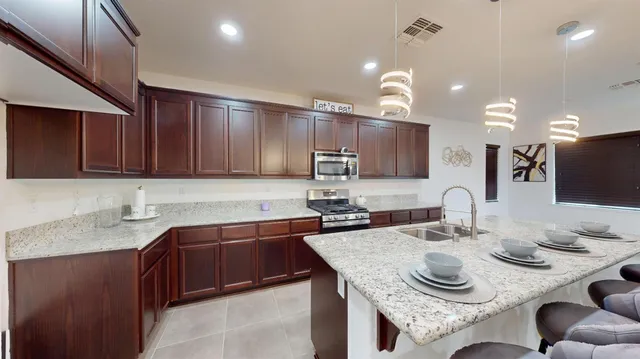 $685,000 | 9824 Porto Bay Drive, Elk Grove, CA 95757