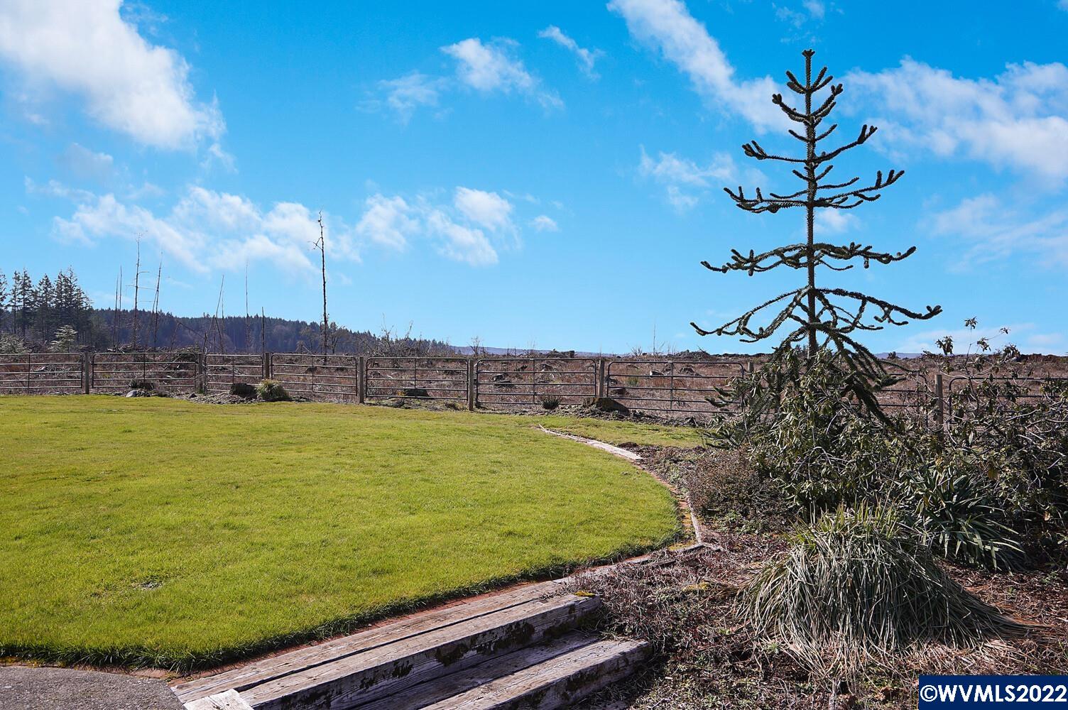44400 West McCully Mountain Road Lyons, OR 97358 - Photo 33 of 42 Gallery Image 33