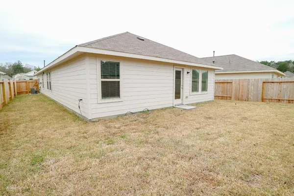$1,750 | 21811 Hickory Spgs Court, New Caney, TX 77357