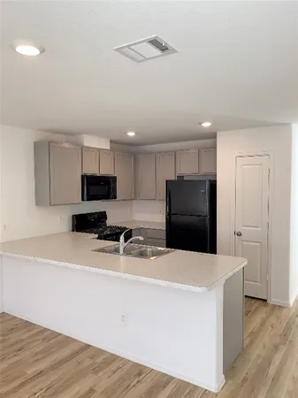 $1,750 | 21811 Hickory Spgs Court, New Caney, TX 77357