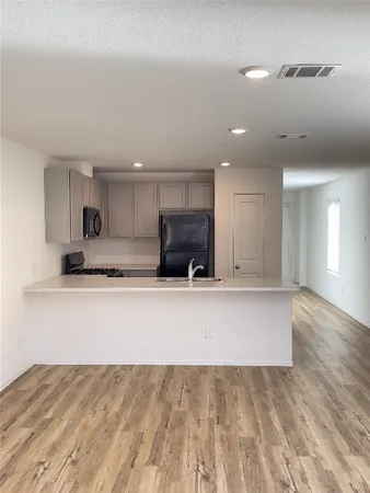 $1,750 | 21811 Hickory Spgs Court, New Caney, TX 77357