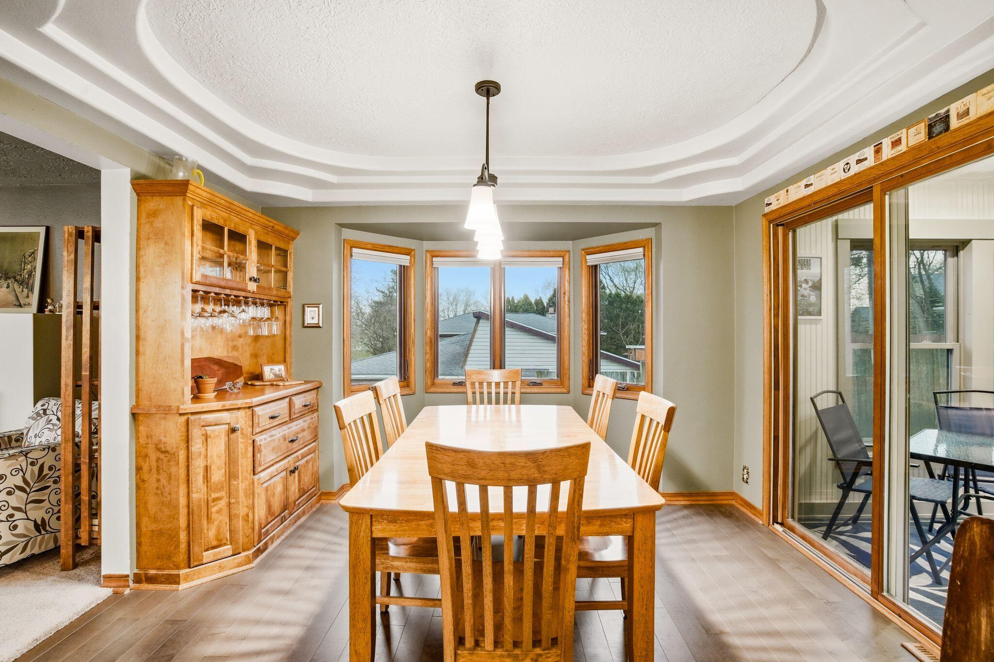 321 Lakeview Road South Milwaukee, WI 53172 - Photo 14 of 40 Dining Room - Tray Ceiling