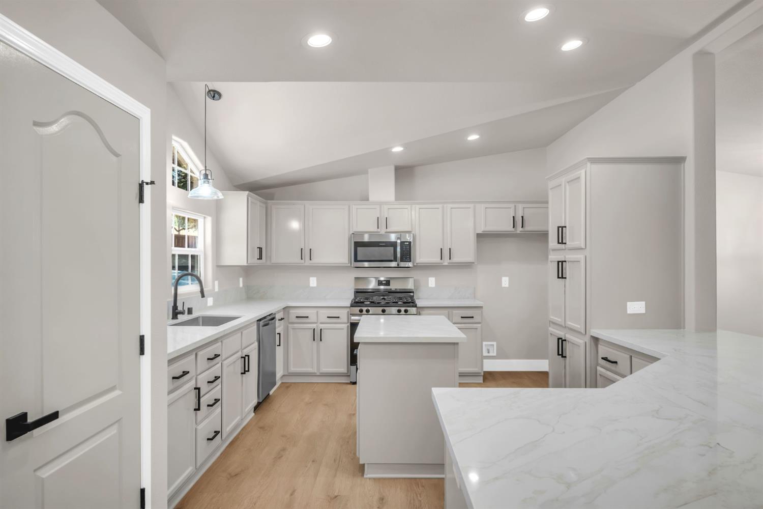 7071 Perry Creek Road Somerset, CA 95684 - Photo 9 of 50