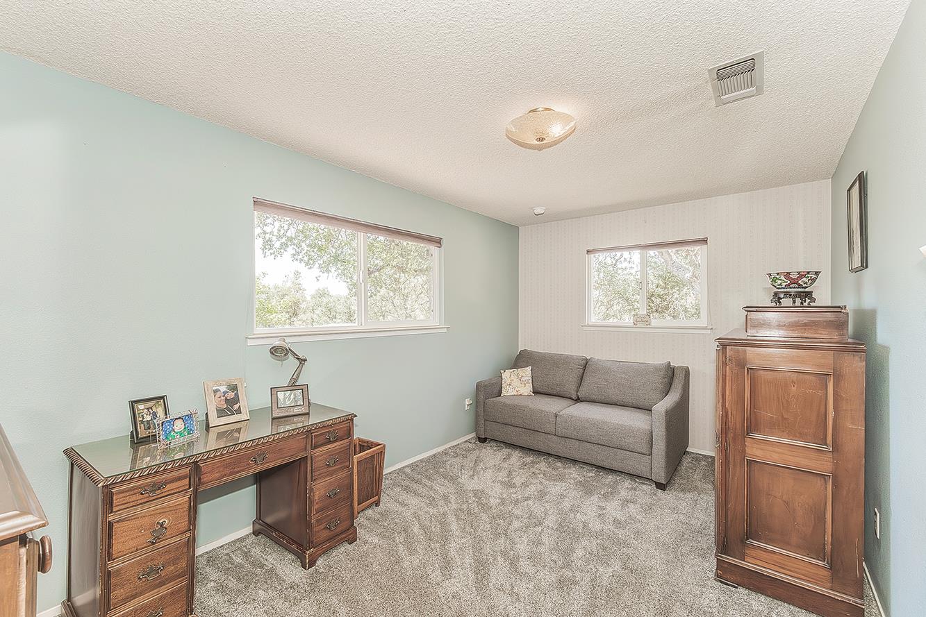 35477 Qualls Prather Road Auberry, CA 93602 - Photo 27 of 75