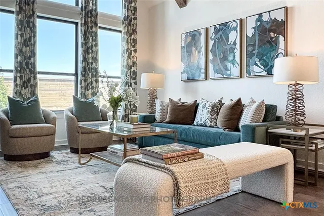 $589,712 | 9212 Boathouse Drive, Austin, TX 78744