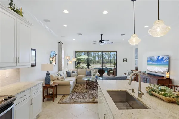 $599,000 | 10441 Crooked Creek Drive, Venice, FL 34293