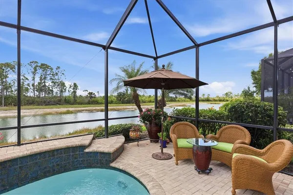 $599,000 | 10441 Crooked Creek Drive, Venice, FL 34293