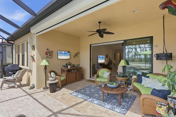 $599,000 | 10441 Crooked Creek Drive, Venice, FL 34293