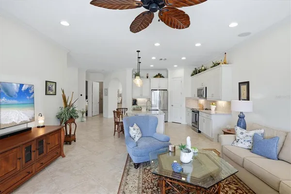 $599,000 | 10441 Crooked Creek Drive, Venice, FL 34293