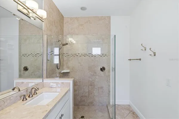$599,000 | 10441 Crooked Creek Drive, Venice, FL 34293