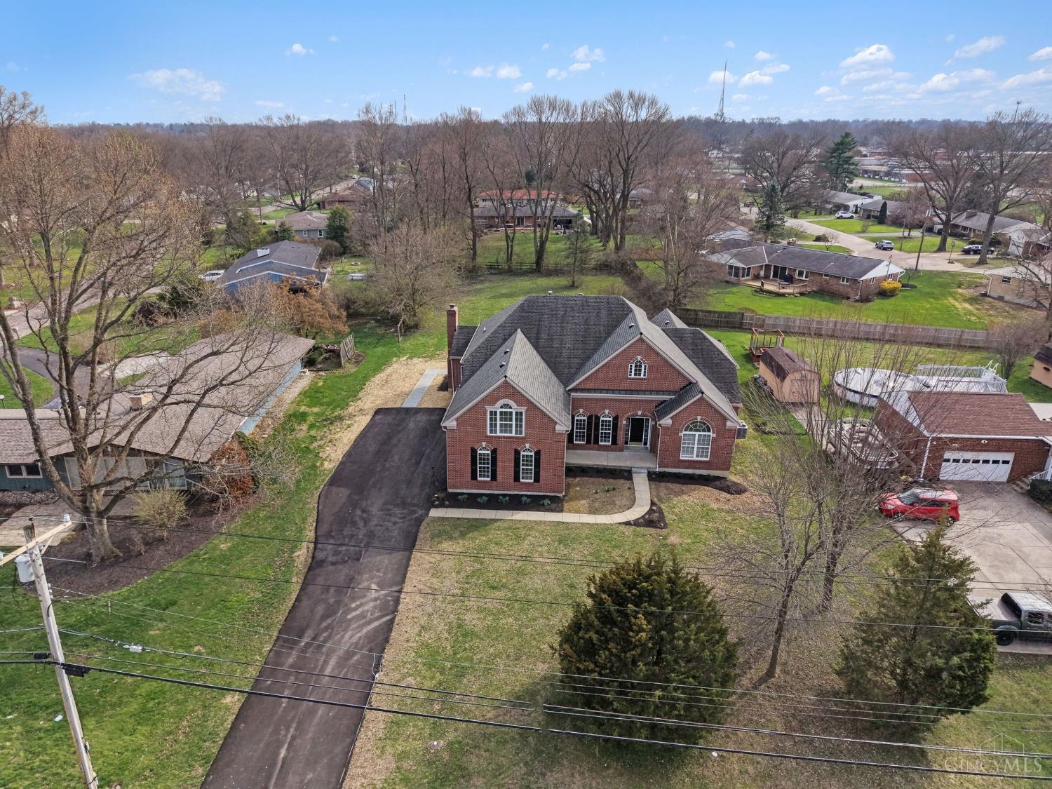 745 Compton Road Cincinnati, OH 45231 - Photo 26 of 30
