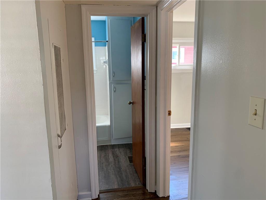 1861 Bauer Road Indianapolis, IN 46218 - Photo 17 of 40 Gallery Image 17