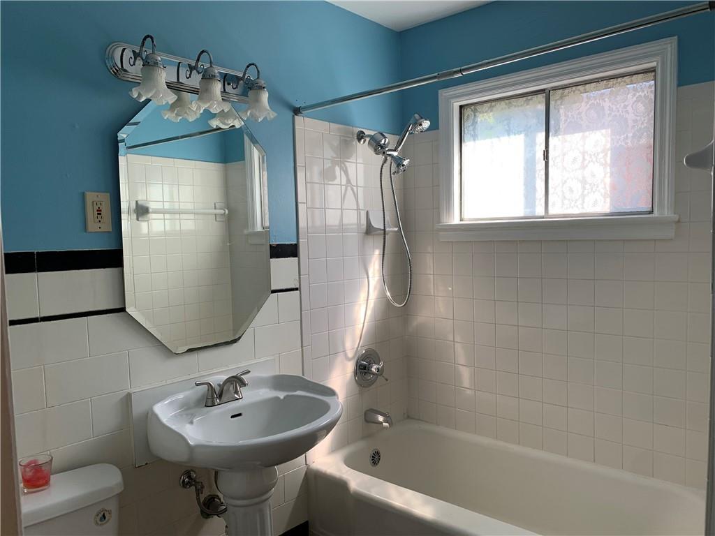1861 Bauer Road Indianapolis, IN 46218 - Photo 22 of 40 Gallery Image 22