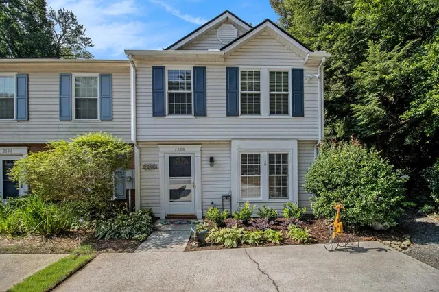 $309,000 | 2898 Dresden Square Drive, Atlanta, GA 30341