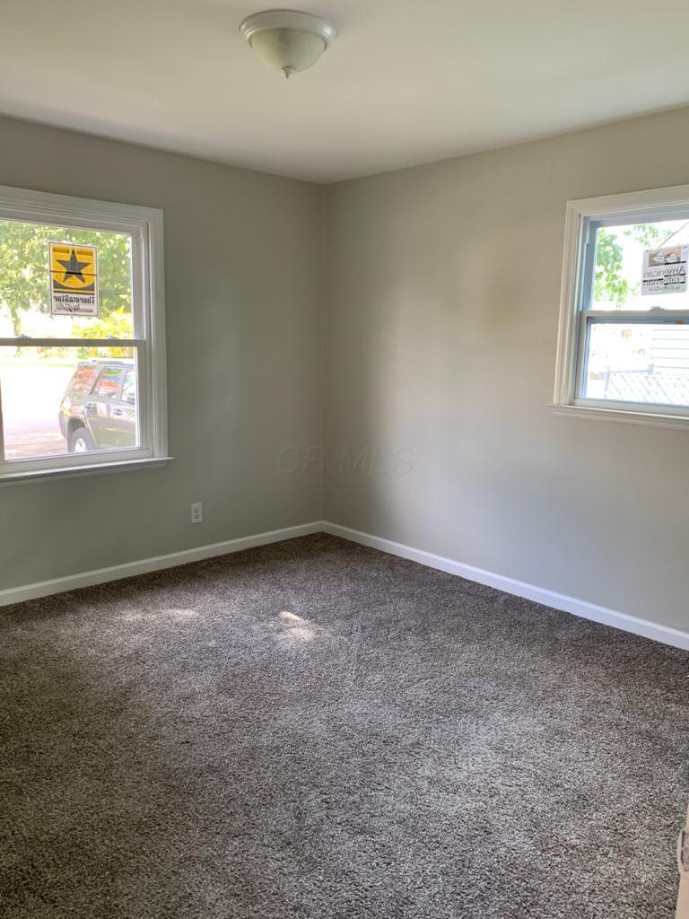 613 South Ashburton Road Columbus, OH 43213 - Photo 11 of 29 Gallery Image 11