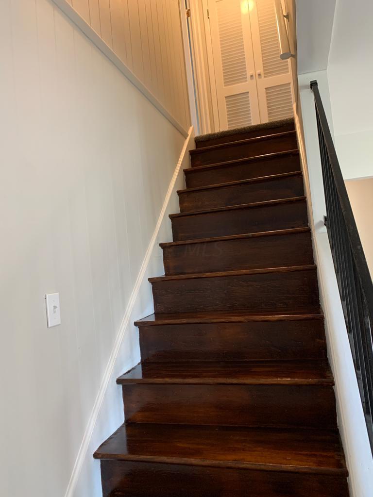613 South Ashburton Road Columbus, OH 43213 - Photo 13 of 29 Gallery Image 13