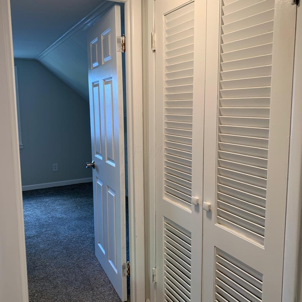 613 South Ashburton Road Columbus, OH 43213 - Photo 14 of 29 Gallery Image 14