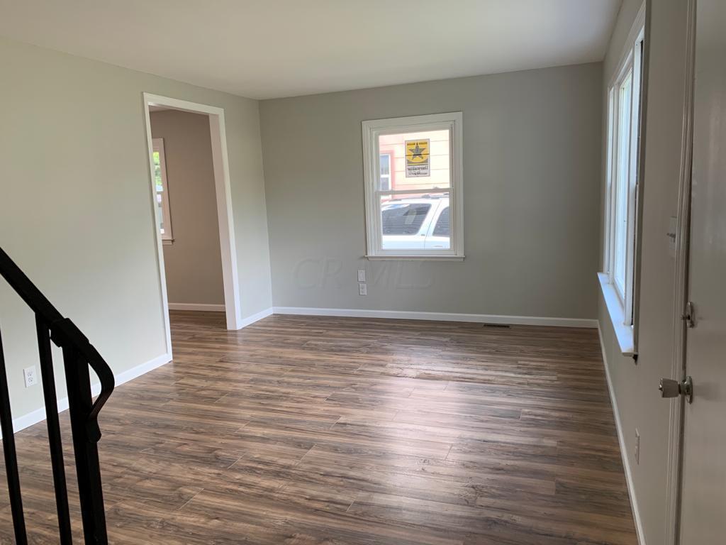 613 South Ashburton Road Columbus, OH 43213 - Photo 5 of 29 Gallery Image 5