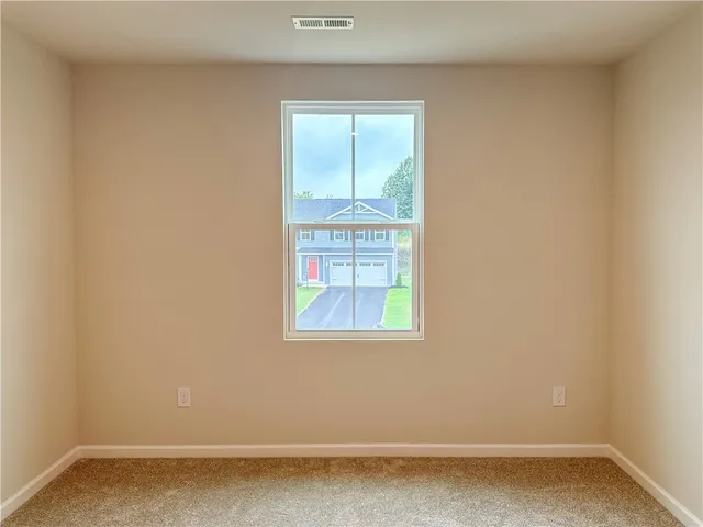 $2,750 | 14 Trailhead Road, Henrietta, NY 14467