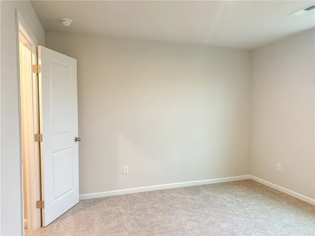 $2,750 | 14 Trailhead Road, Henrietta, NY 14467