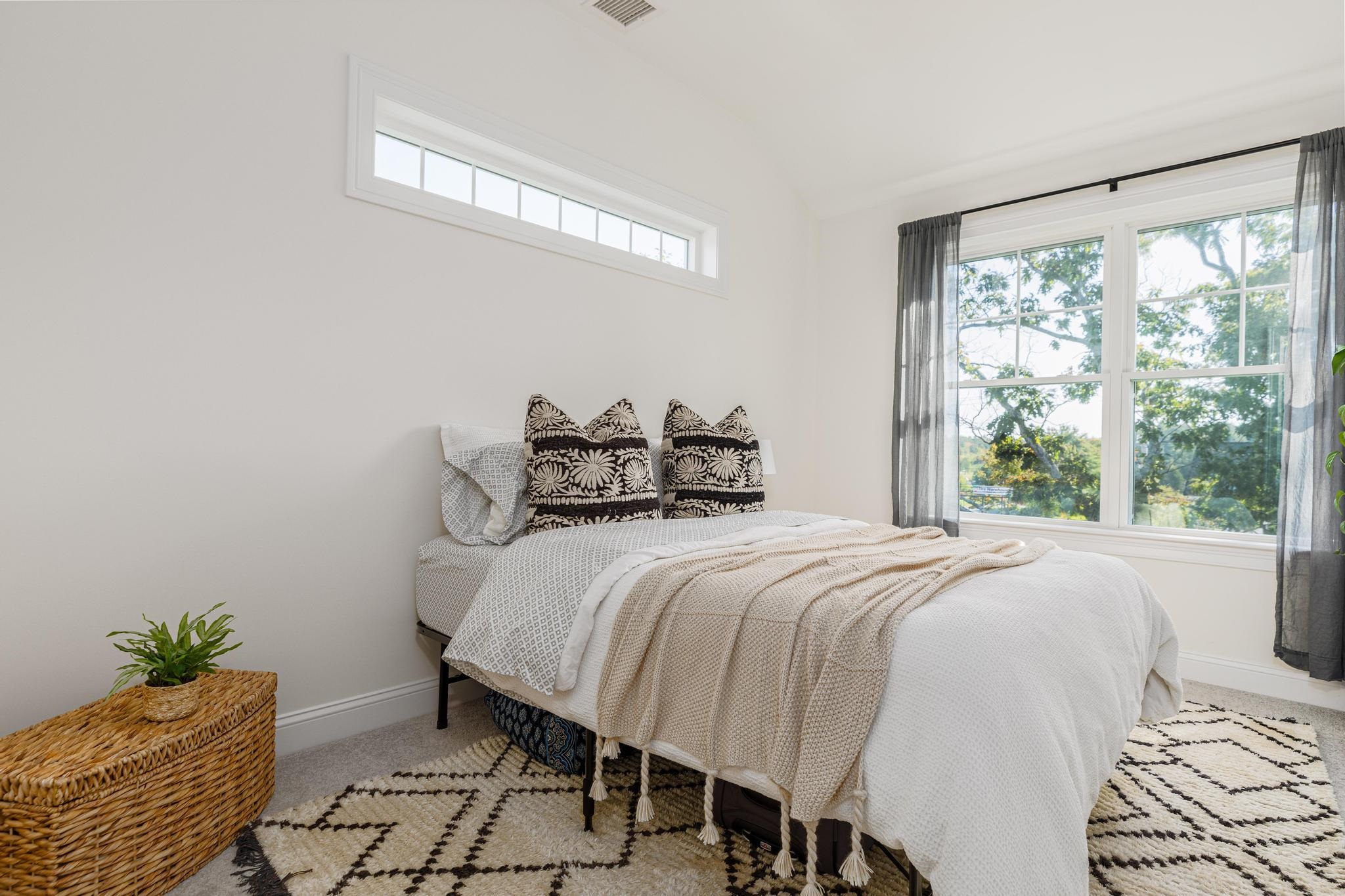 55 Ocean Road, Unit 13 Portsmouth, NH 03801 - Photo 11 of 31 Gallery Image 11