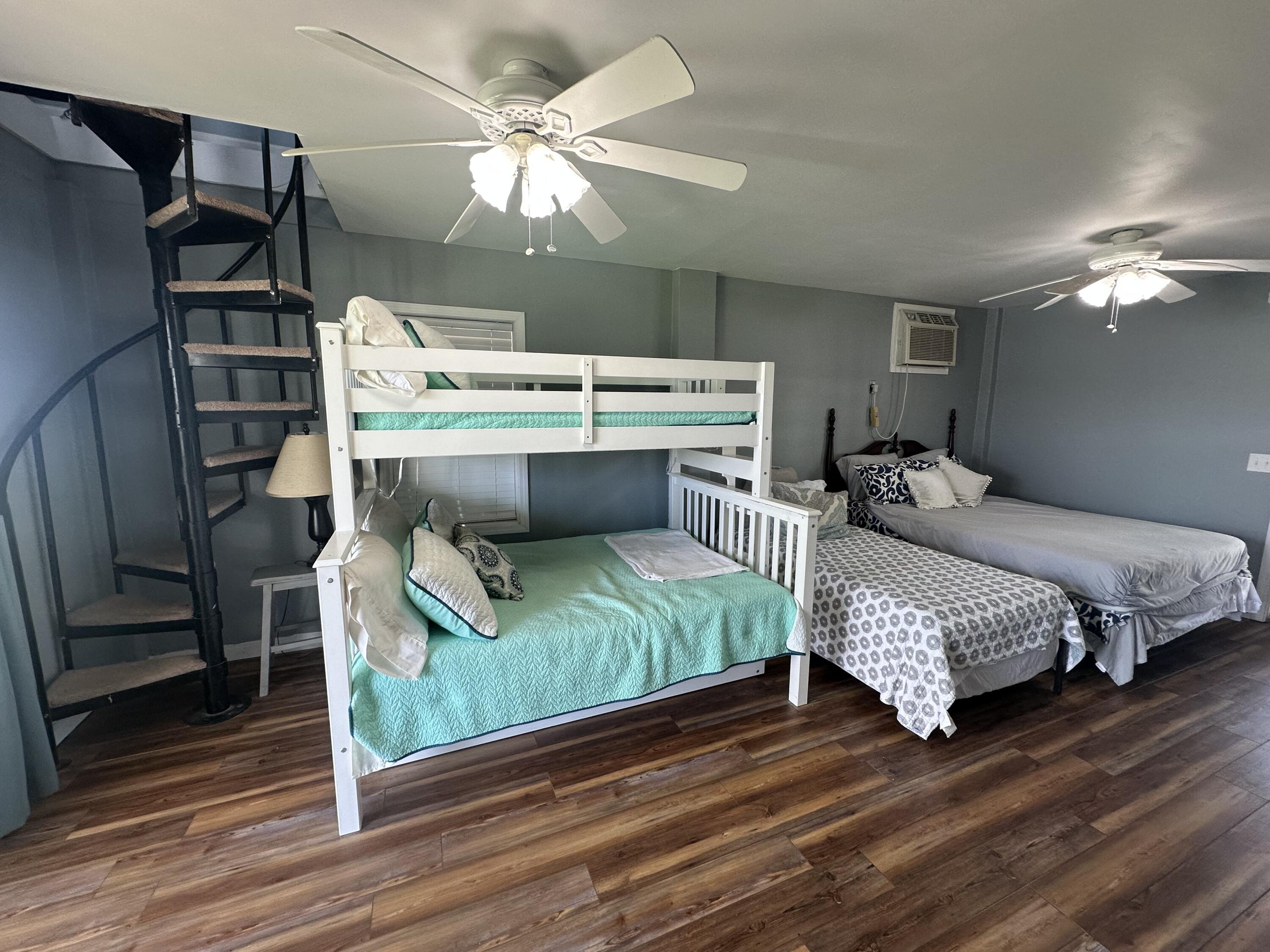 1049 Island Court Summerton, SC 29148 - Photo 15 of 44 IMG_6613