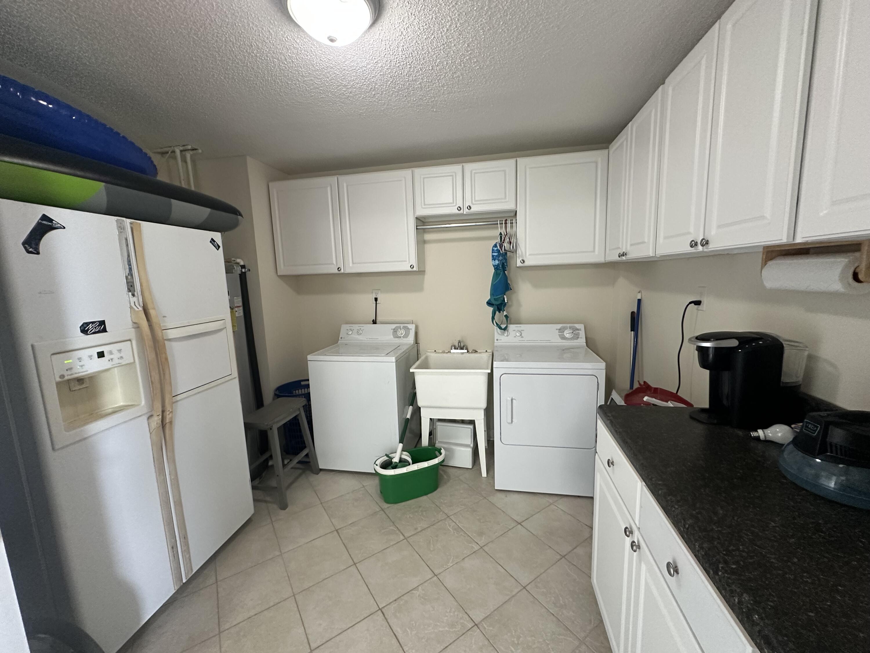 1049 Island Court Summerton, SC 29148 - Photo 16 of 44 IMG_6614