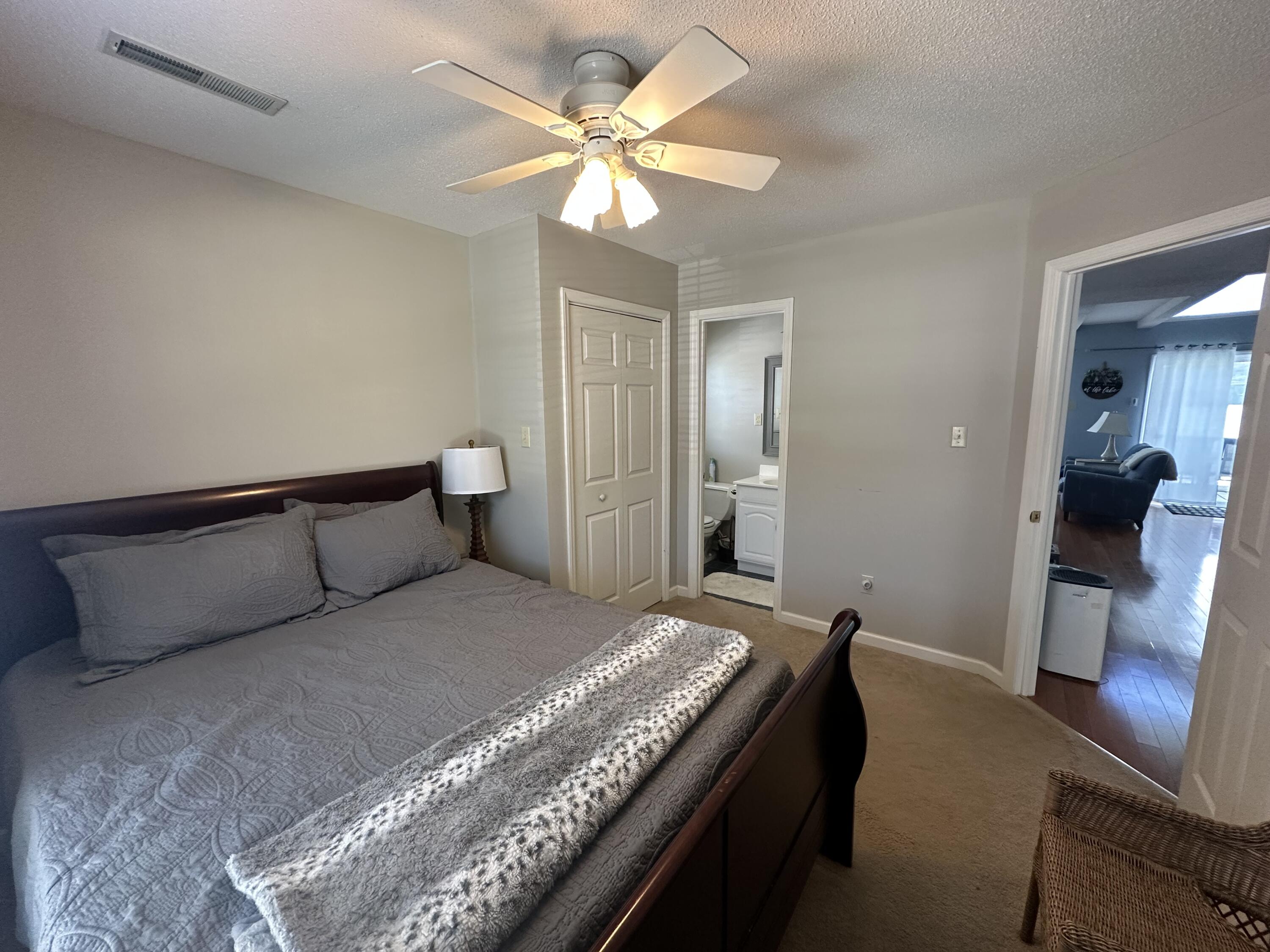 1049 Island Court Summerton, SC 29148 - Photo 24 of 44 IMG_6620