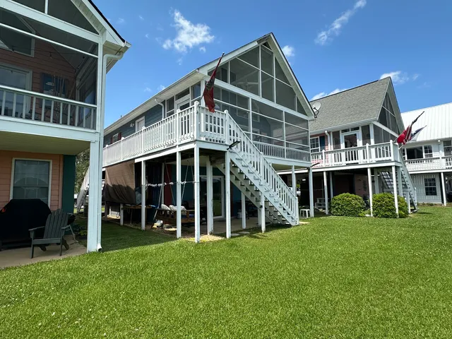 $415,000 | 1049 Island Court, Summerton, SC 29148